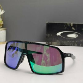 Picture of Oakley Sunglasses _SKUfw56863920fw